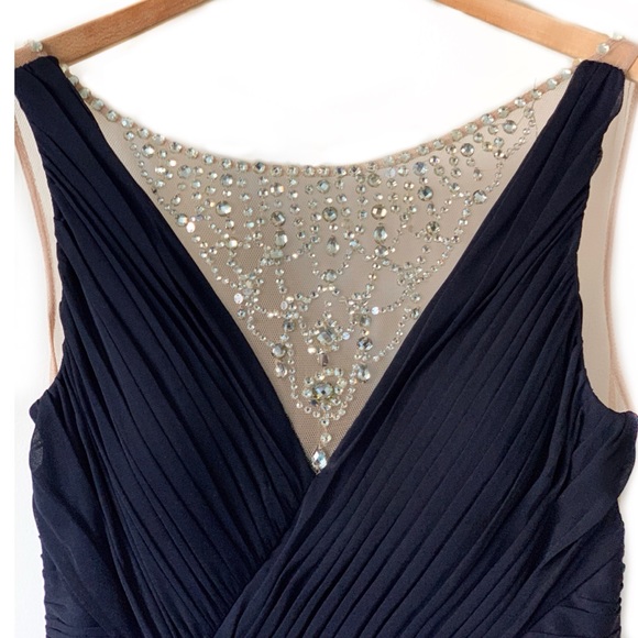 LE CHATEAU Embellished Lace Illusion Dress FORMAL - Picture 2 of 3